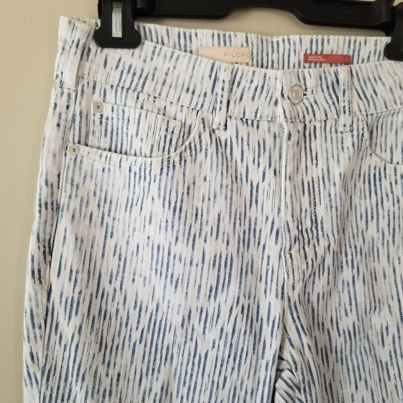 NWT Pilcro Anthropologie Relax Bootcut White Blue Striated Denim Jeans Mid-Rise - Picture 7 of 8